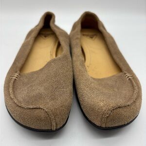 John Fluevog Camel Suede Flats/Discontinued 6